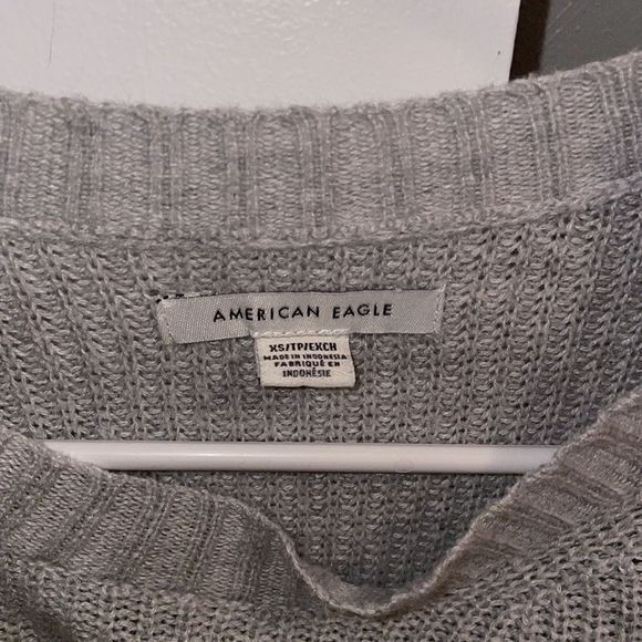 American Eagle Sweater - Picture 2 of 2